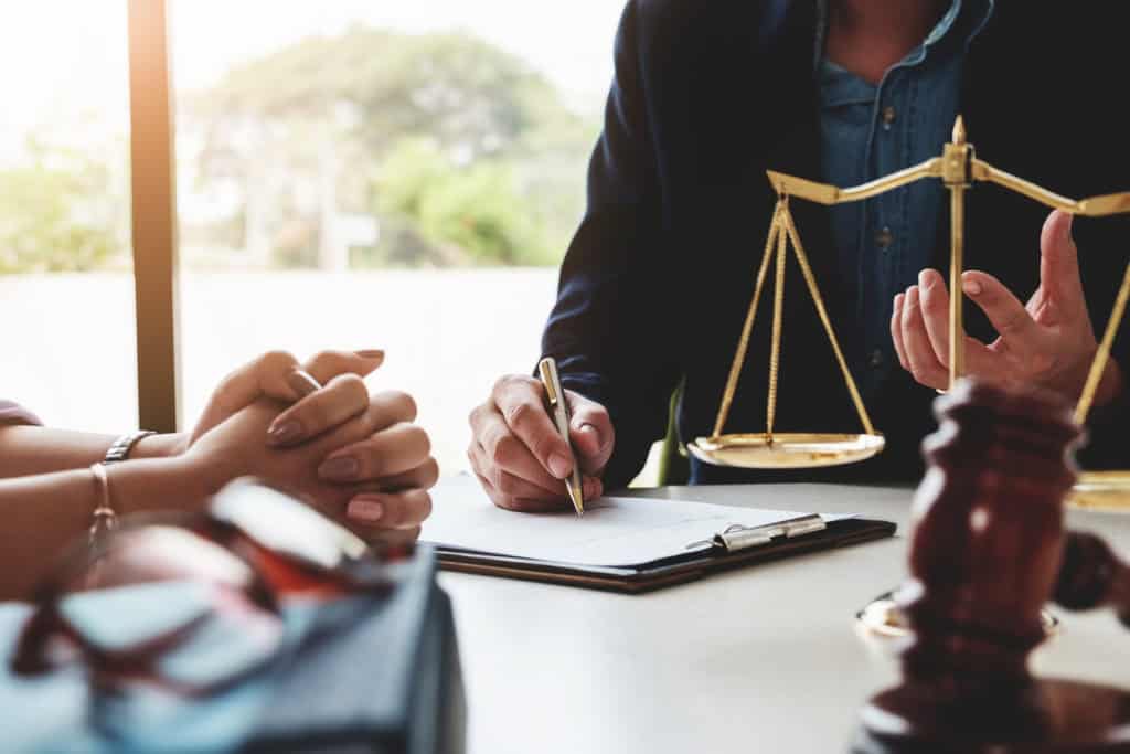 Court Applications vs. Mediation: A Less Stressful Path with EH Mediation East Riding of Yorkshire